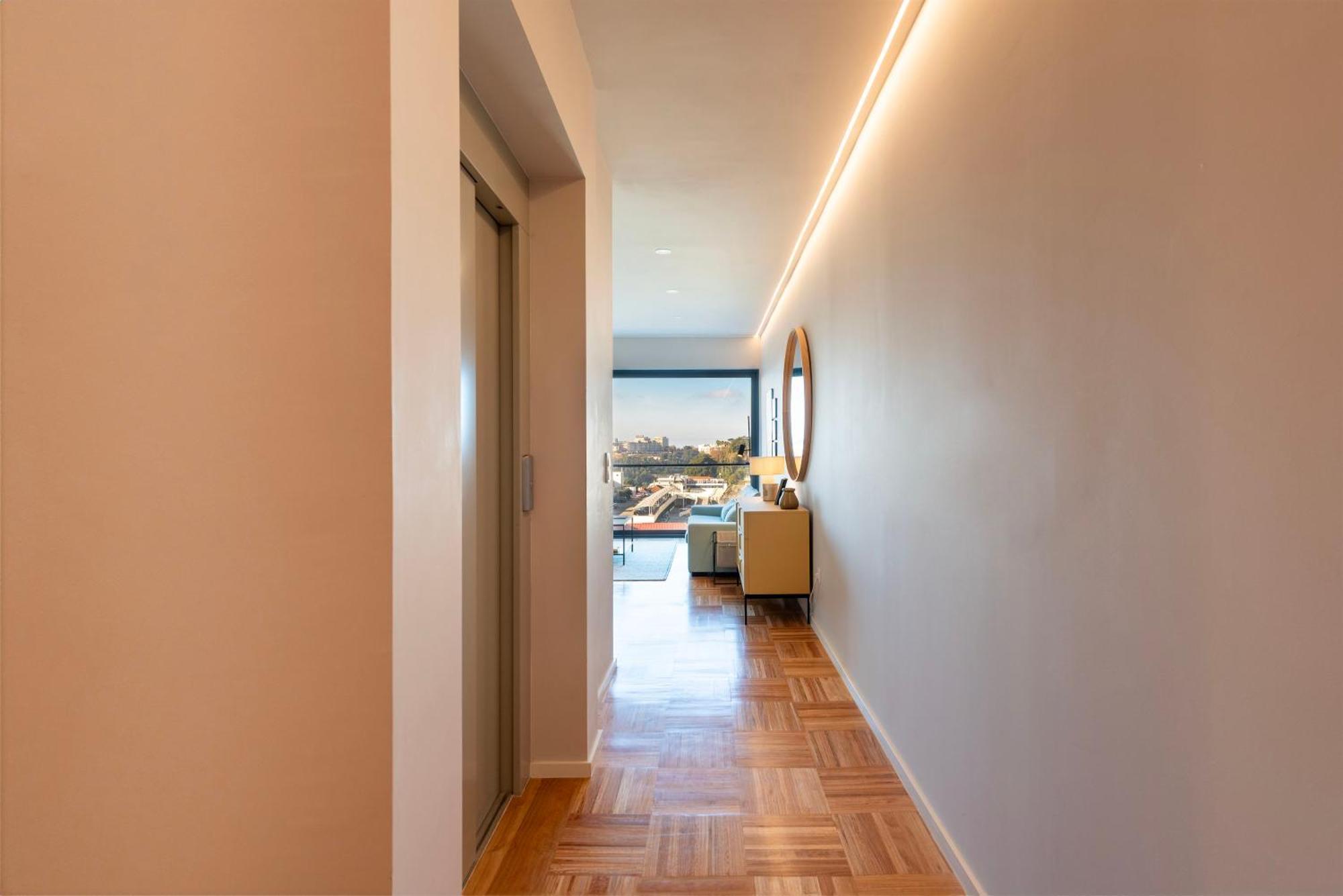 Aires Gouveia Penthouse Porto