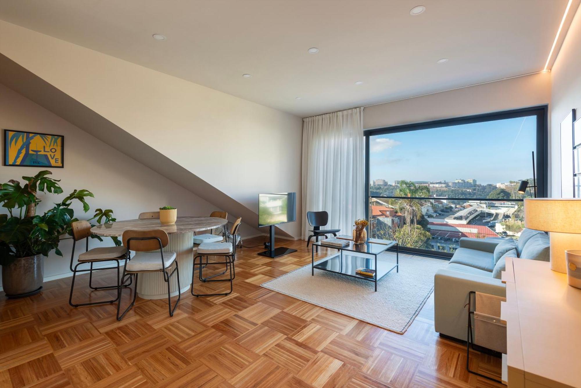 Apartment Aires Gouveia Penthouse *